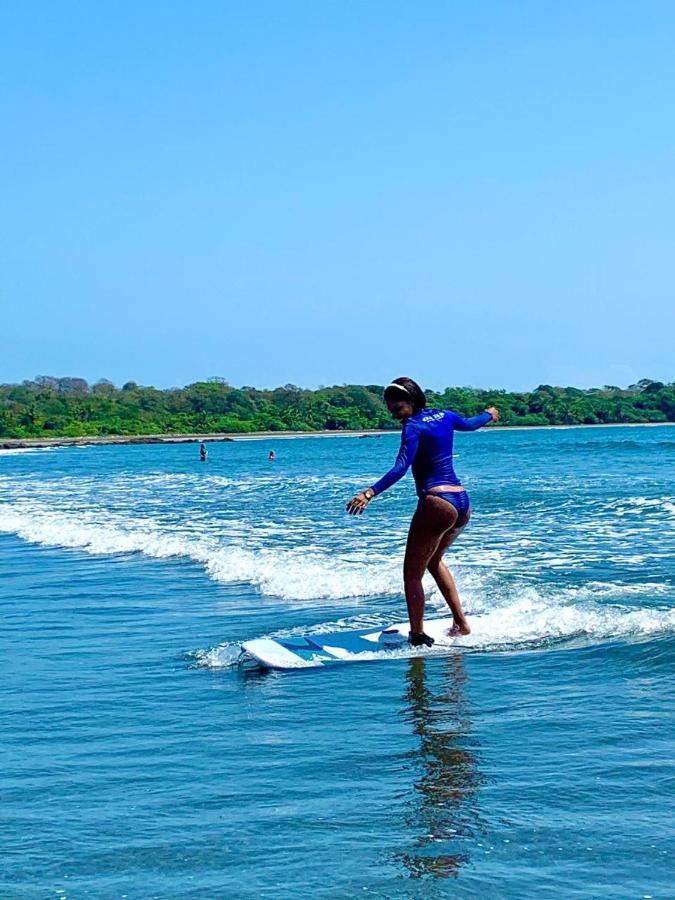 Hotel Oasis & Surf Camp Santa Catalina Luaran gambar